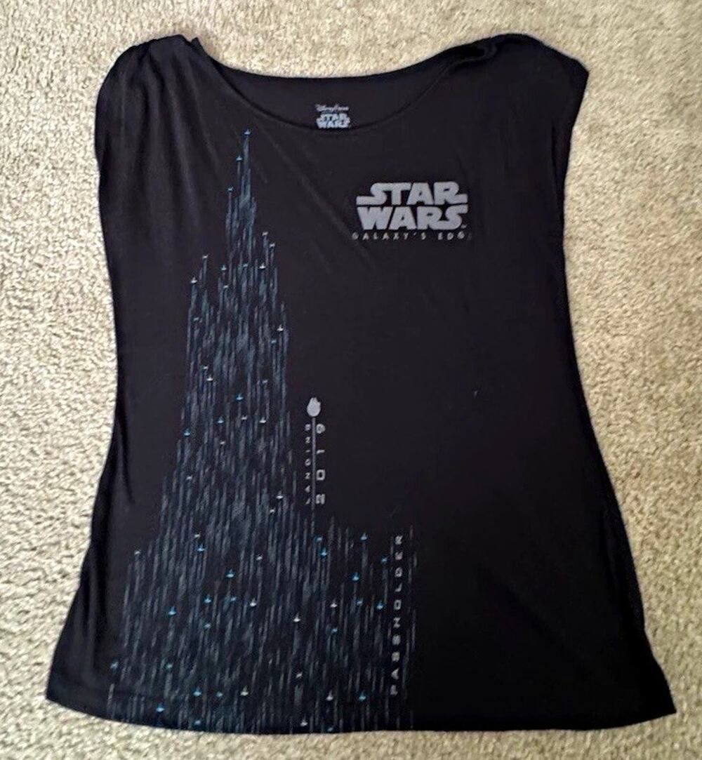 Disney Star Wars Galaxys Edge Landing 2019 Passholder Shirt Womens M Rare
